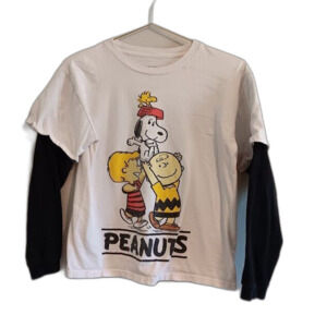Peanuts Gang Worldwide LLC T-Shirt Youth M Medium Snoopy Woodstock Charlie